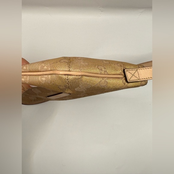 Gucci Pochette boat Shoulder Bag - Picture 13 of 16